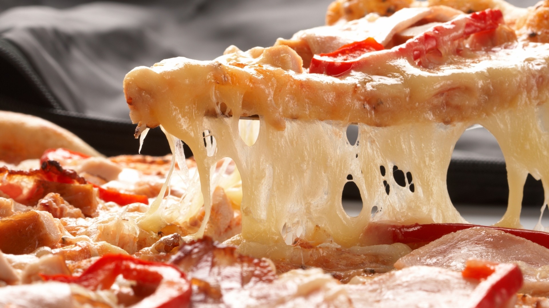 Pizza, Mozzarella filante, Primo piano, Full HD, sfondo per PC