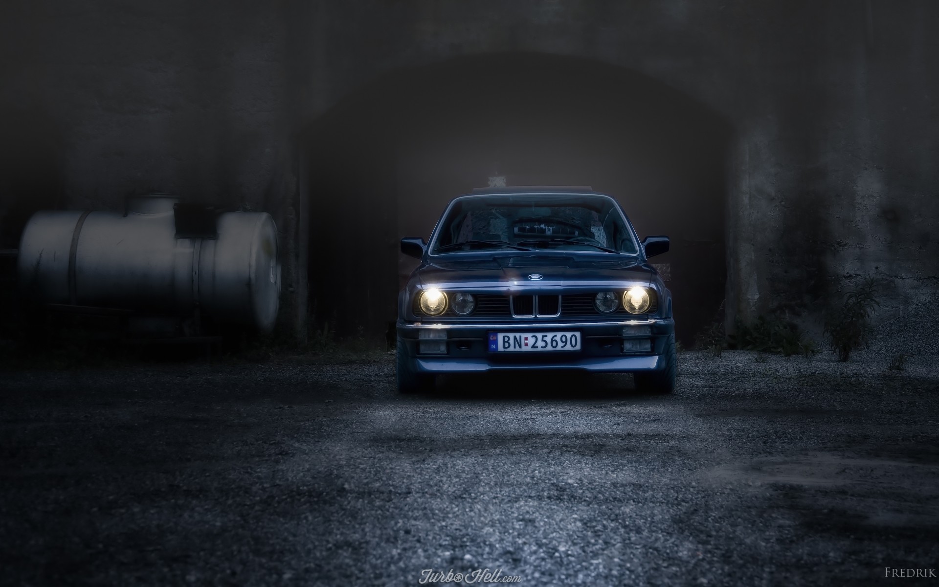 BMW M3 (E30), BMW, Blu, Tunnel, Notte, 1920x1200, sfondo per PC