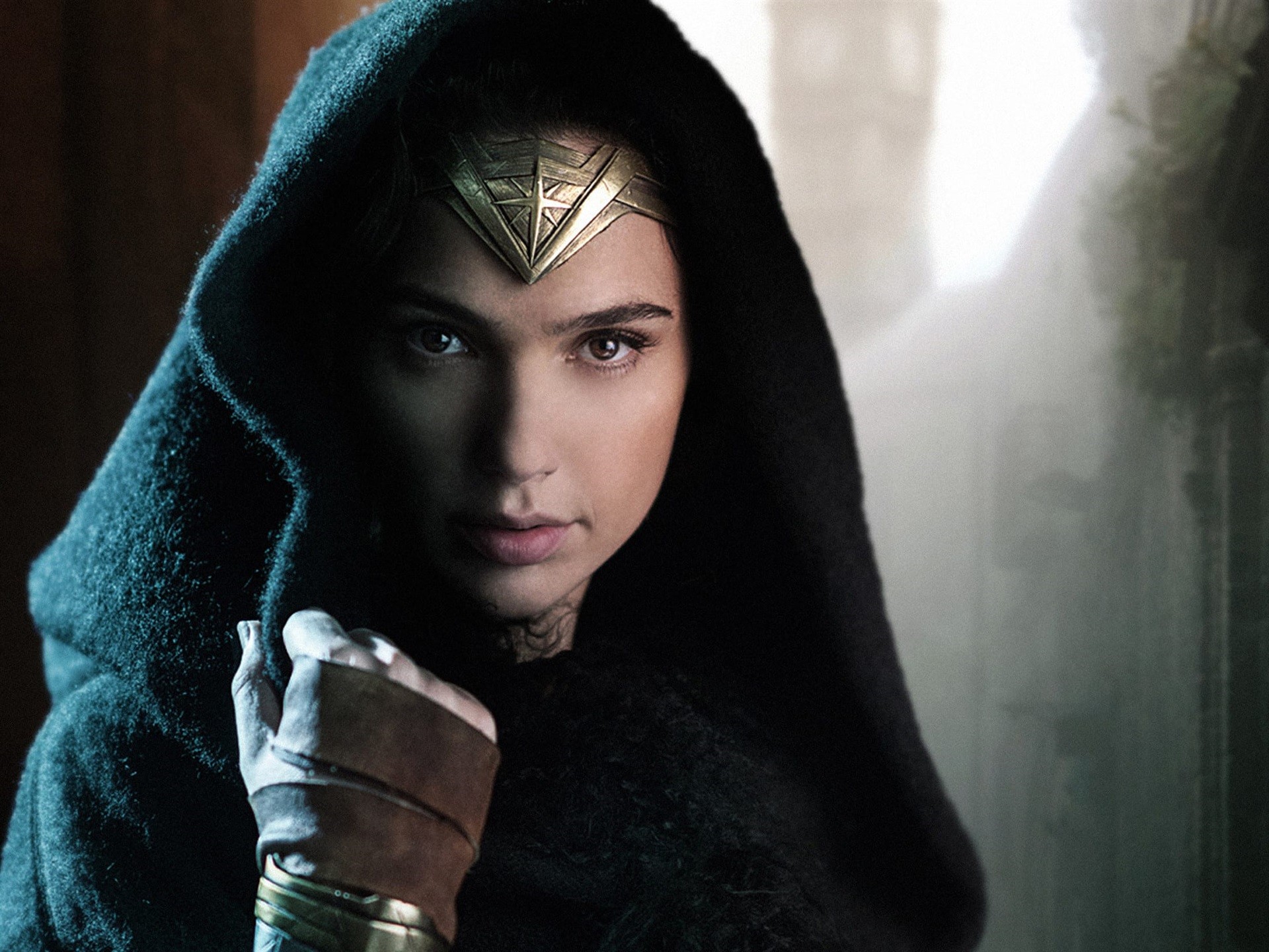 Gal Gadot, Wonder Woman, Mantello, Diadema, Full HD, schermata di blocco iPad