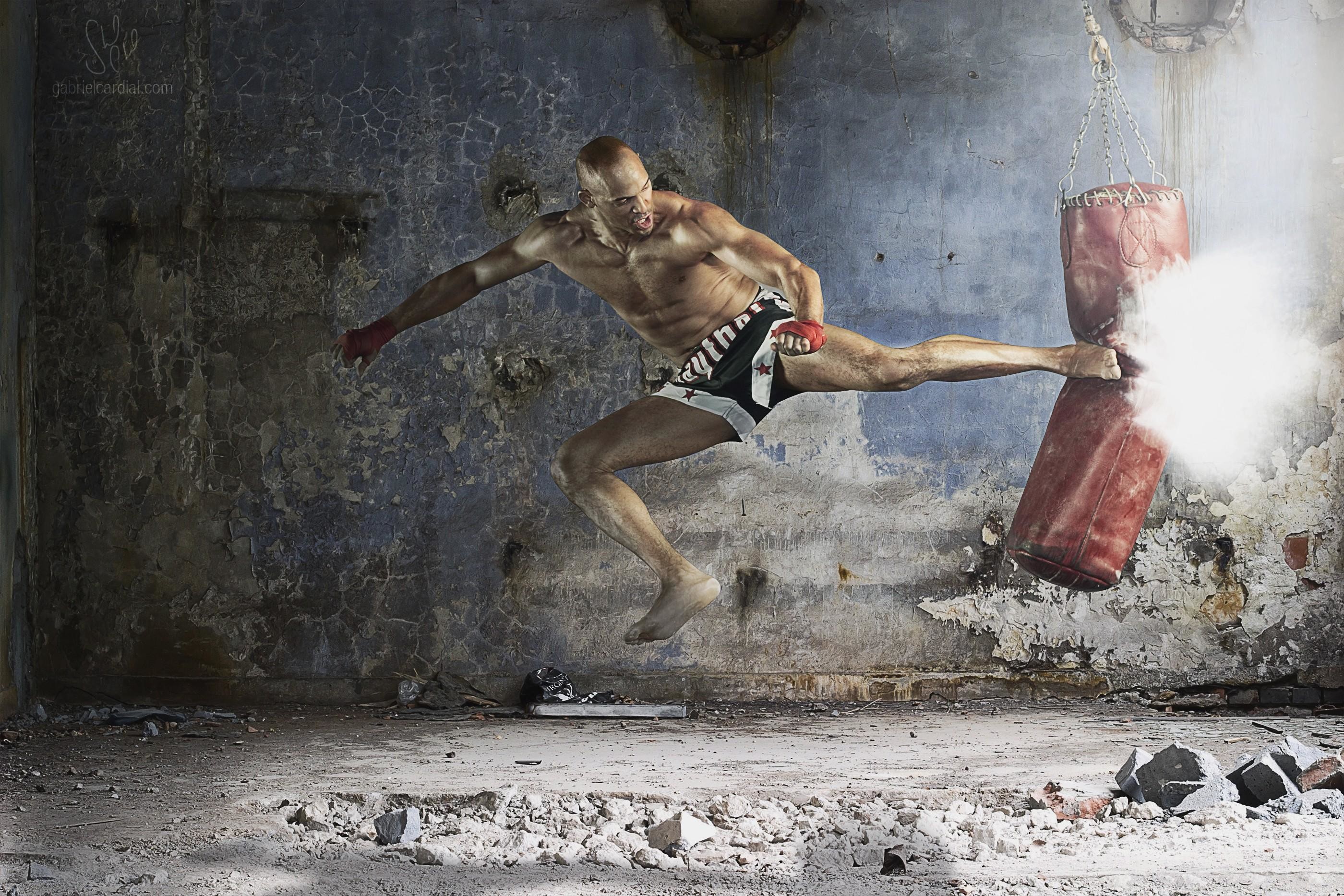 Calcio, Sacco da boxe, Esplosione, Muay thai, 2K, sfondo per portatile