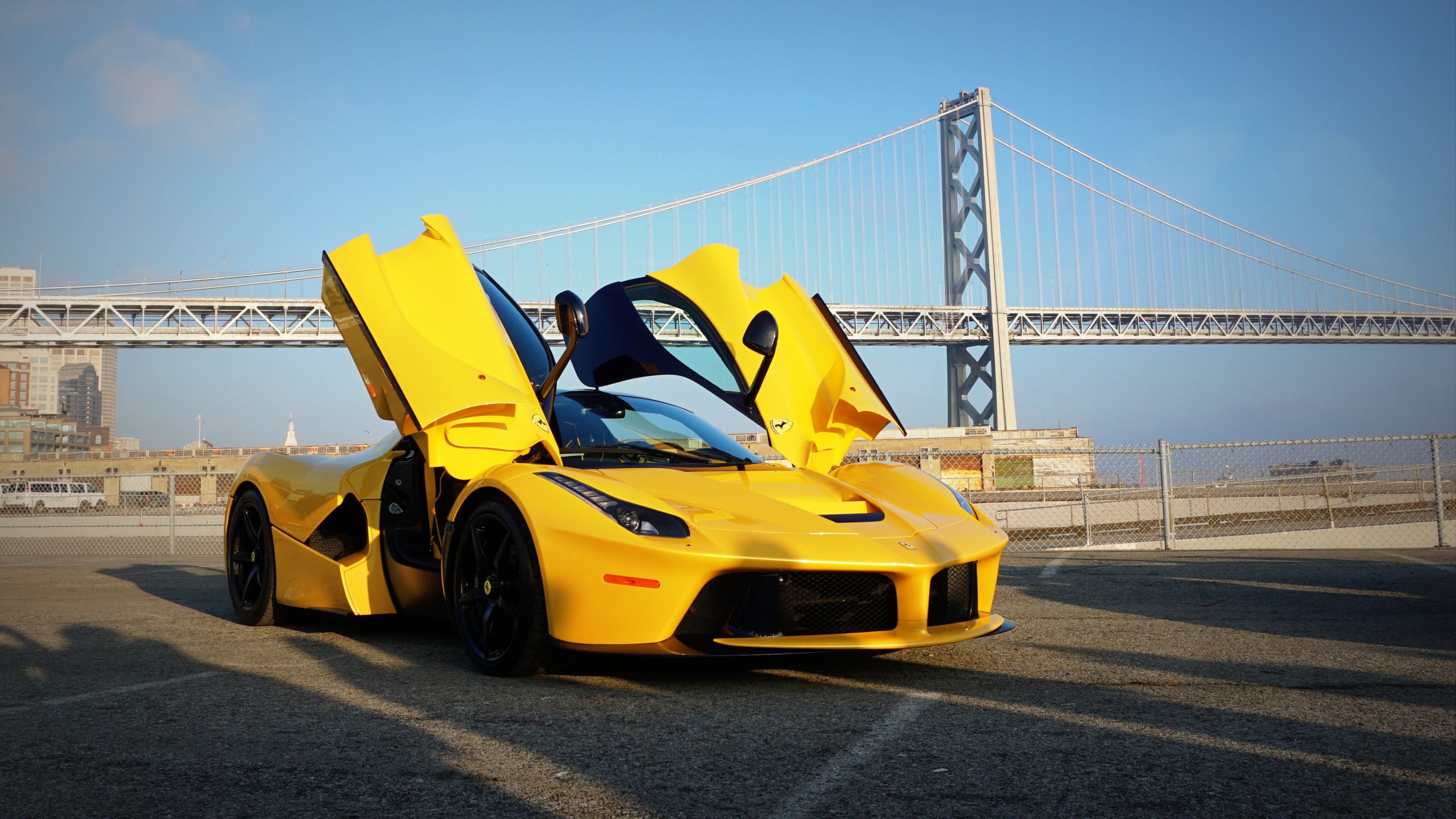 LaFerrari, Ferrari, Porte ad ala di farfalla, Bay Bridge, San Francisco, Giallo, sfondo 2160p