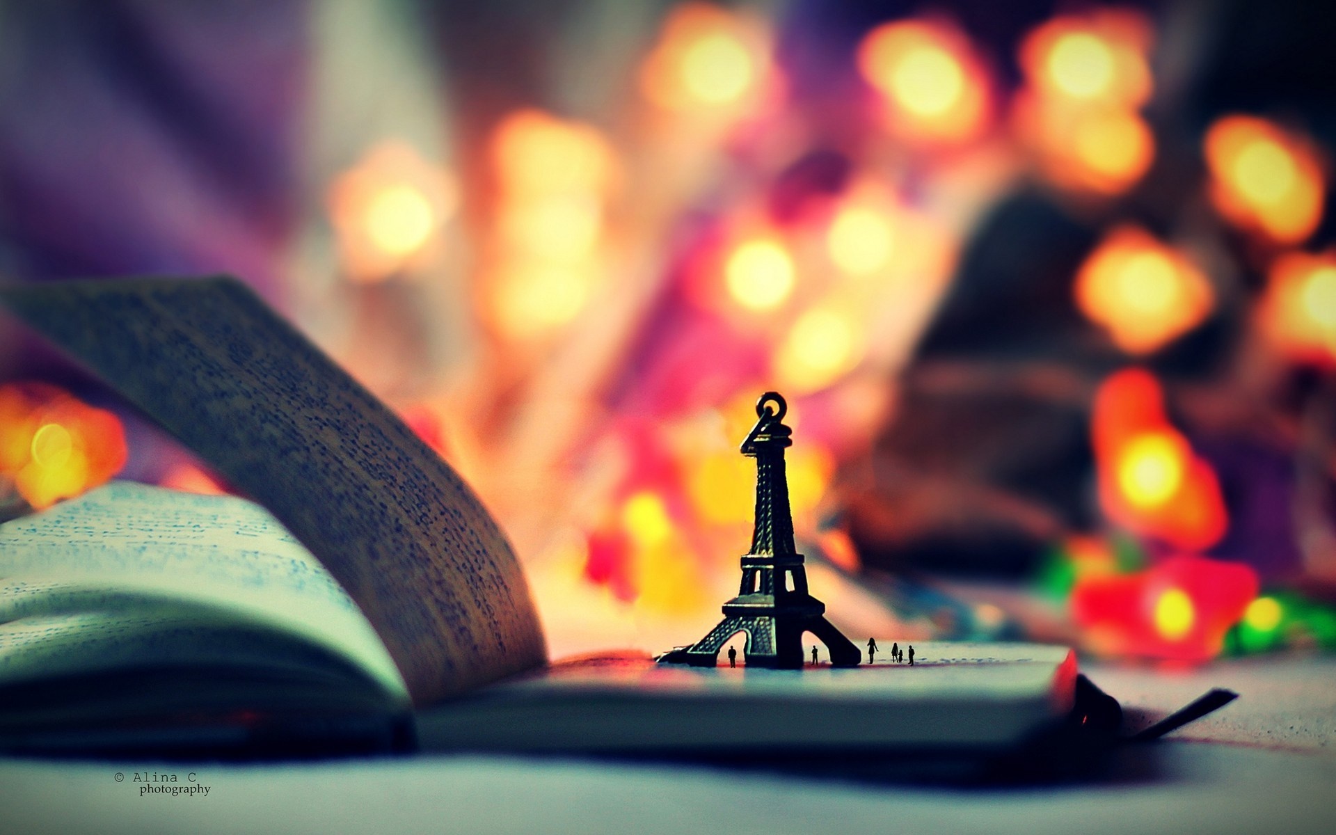 Torre Eiffel, Libro, Bokeh, Miniatura, 1920x1200, immagine di sfondo