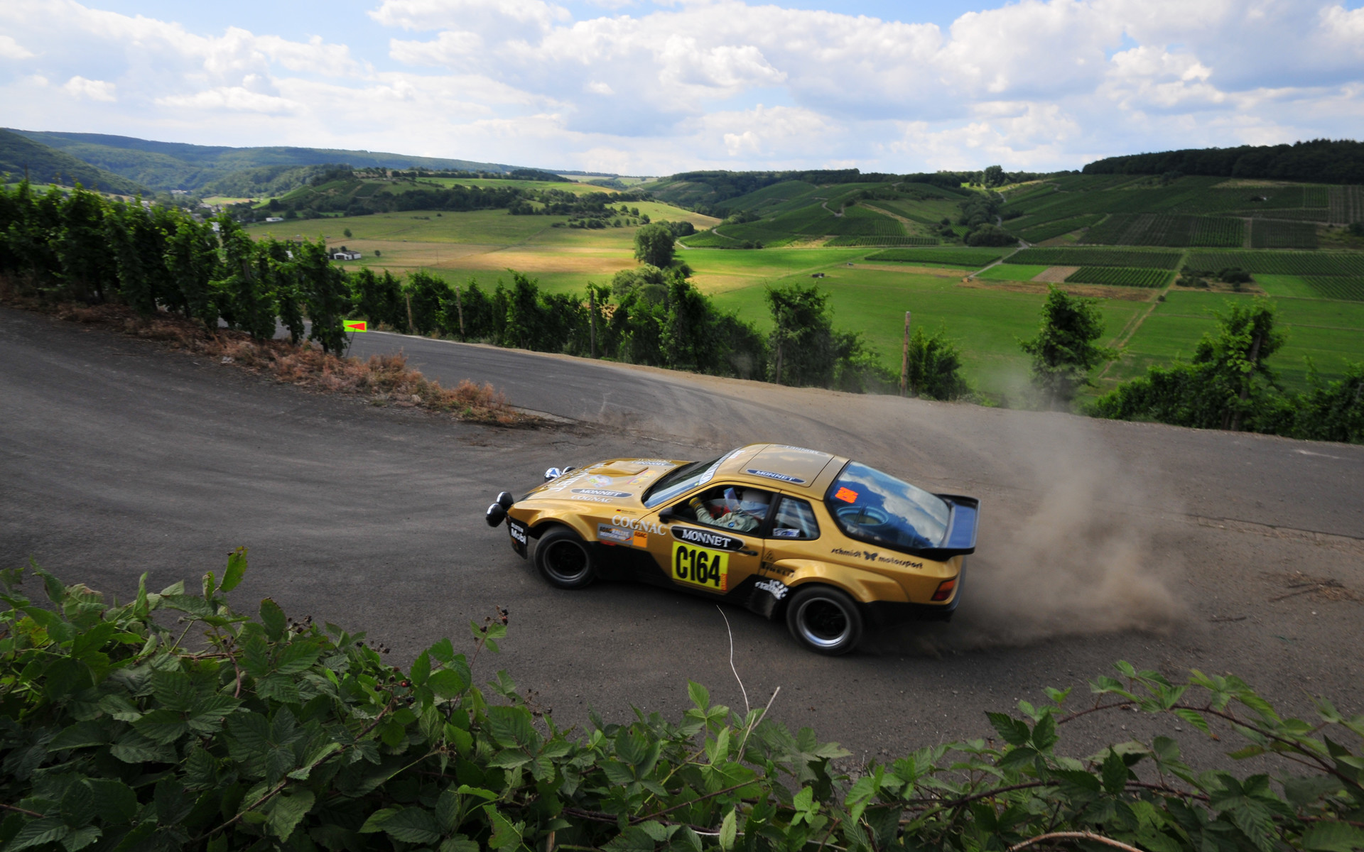 Auto da rally, Curva, Asfalto, Colline, Derapata, Full HD, sfondo per PC e portatile