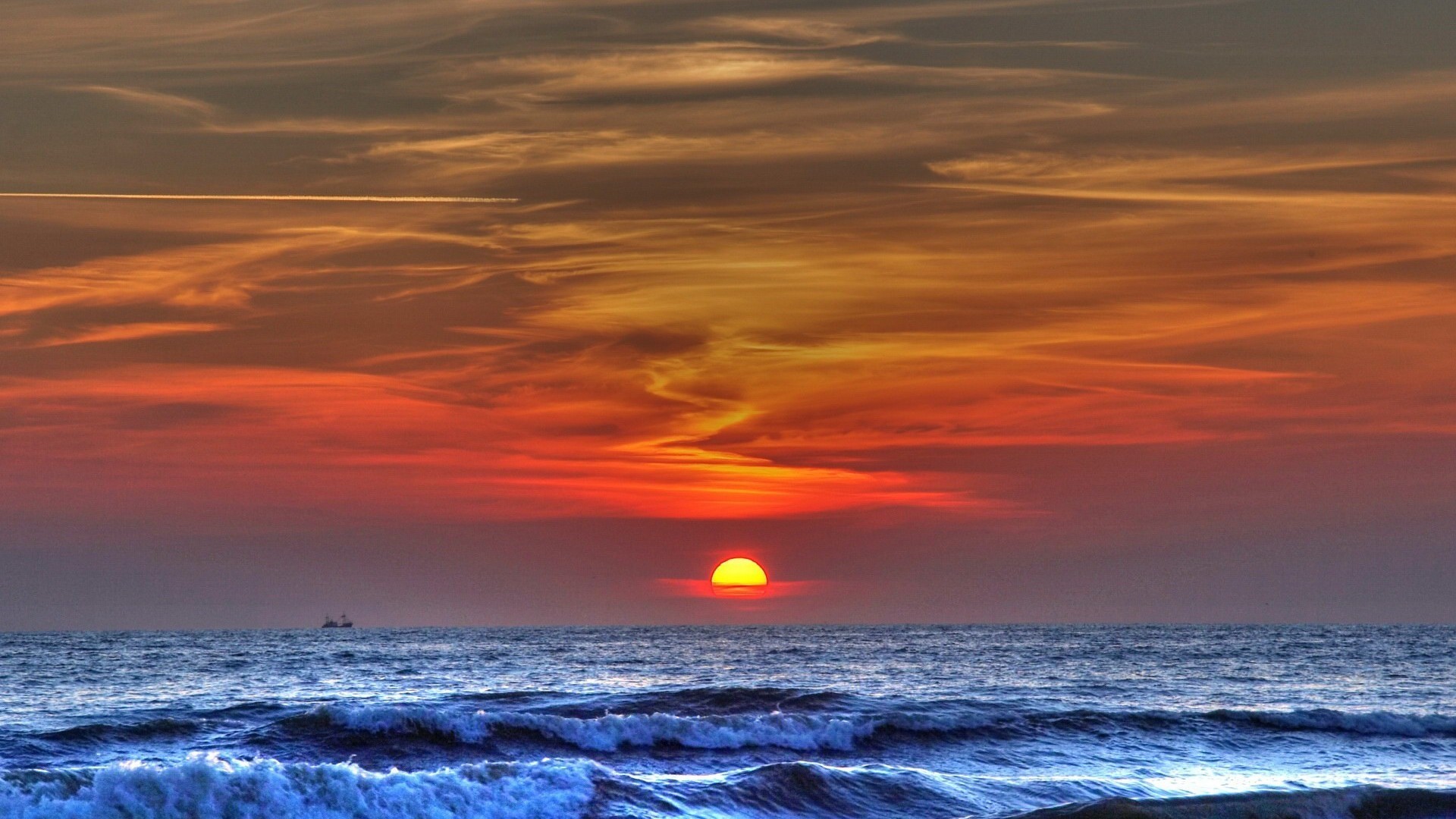 Tramonto, Oceano, Onde, Cielo rosso, Full HD 1080p, sfondo desktop