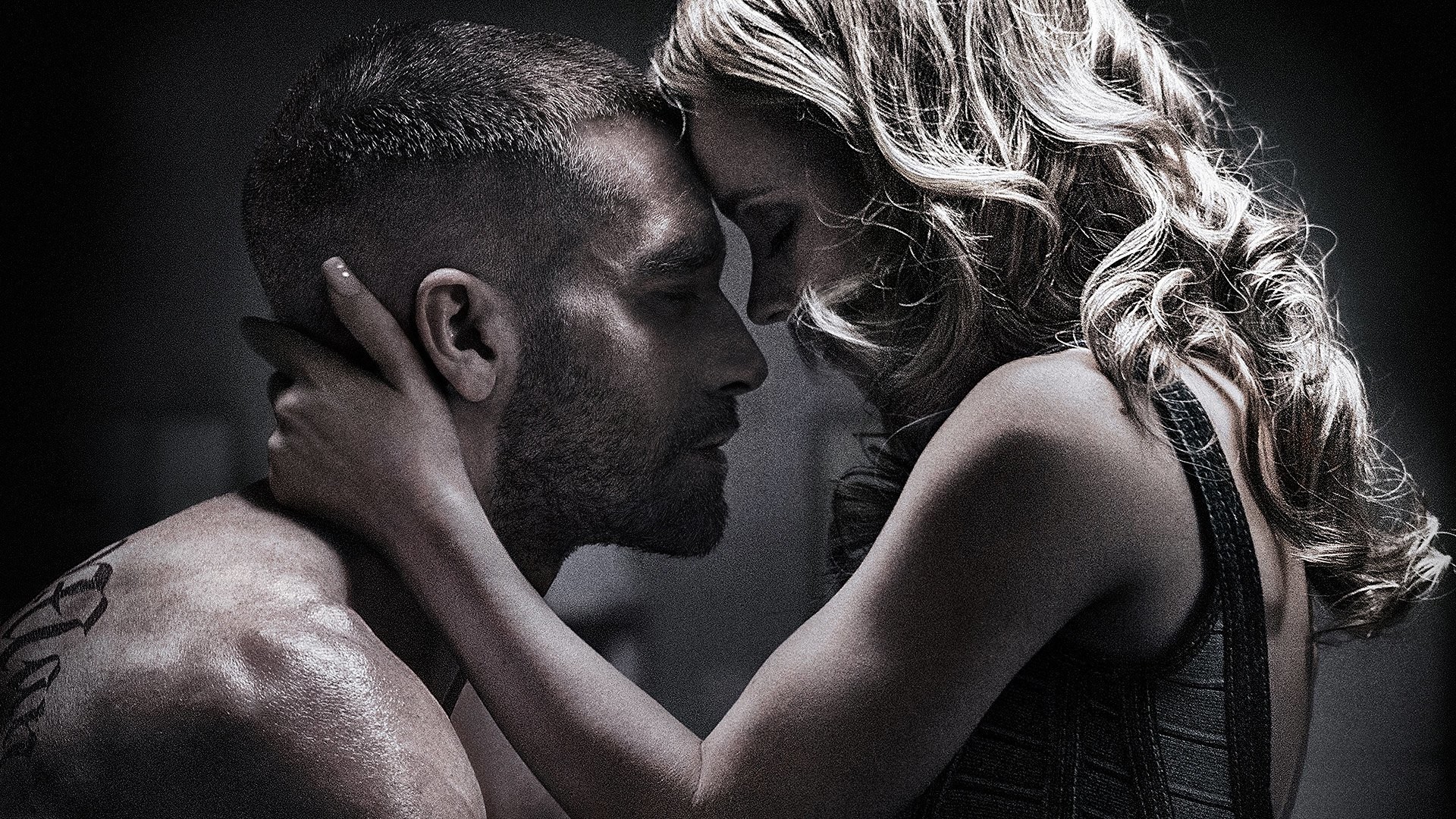 Southpaw - L'ultima sfida, Jake Gyllenhaal, Rachel McAdams, Abbraccio, Bianco e nero, wallpaper desktop