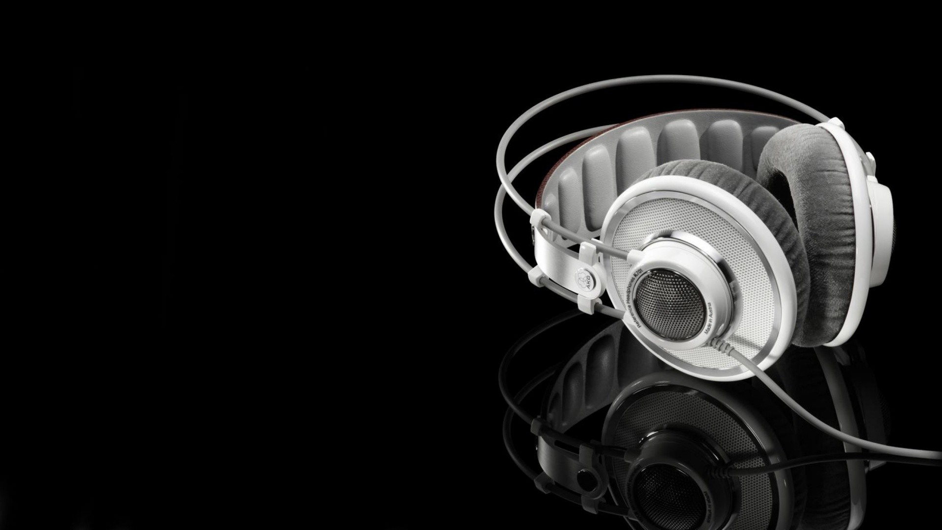 Cuffie, AKG, Sfondo nero, Full HD, wallpaper per portatile