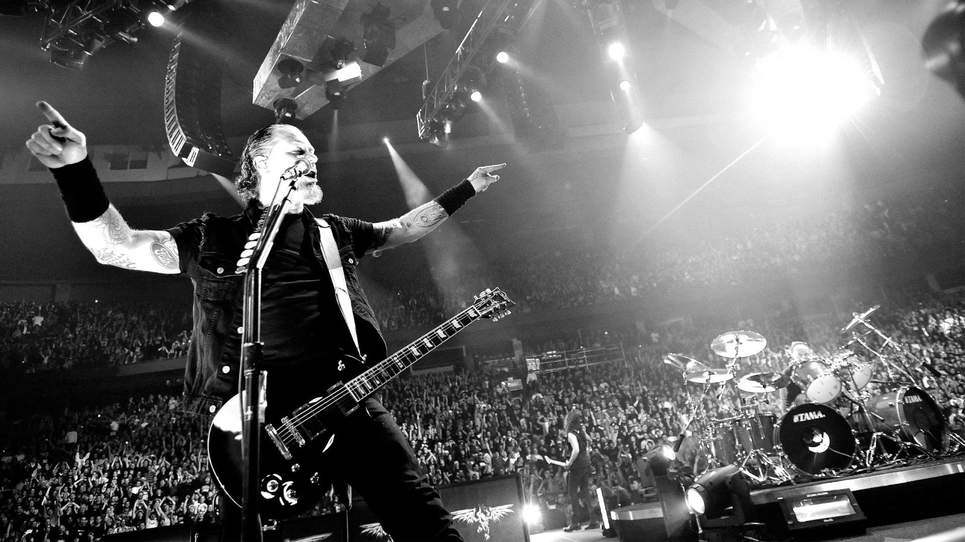 James Hetfield, Metallica, Concerto, Bianco e nero, Pubblico, 1920x1080, sfondo per PC