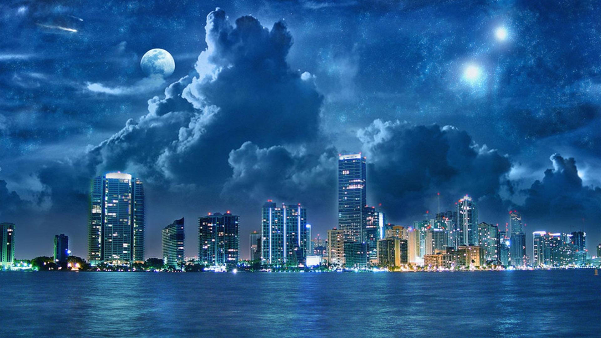 Skyline notturno, Grattacieli, Luna, Nuvole, Mare, 16:9 Full HD, sfondo widescreen