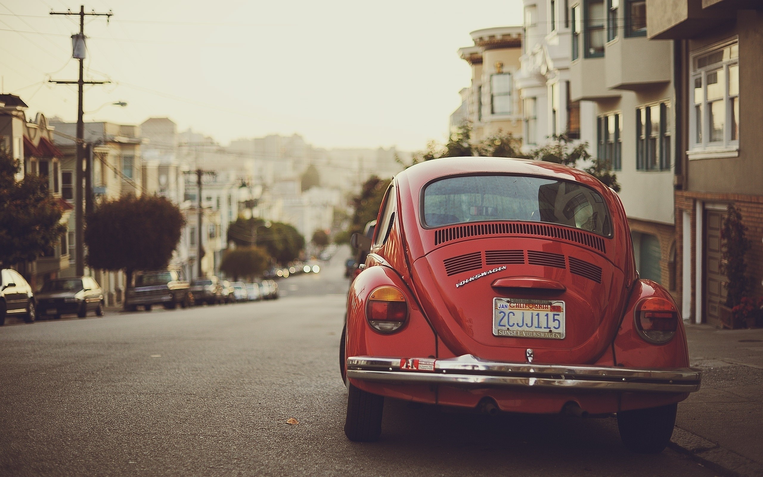 Volkswagen Maggiolino, San Francisco, Strada, Auto rossa, Vintage, wallpaper Windows 11
