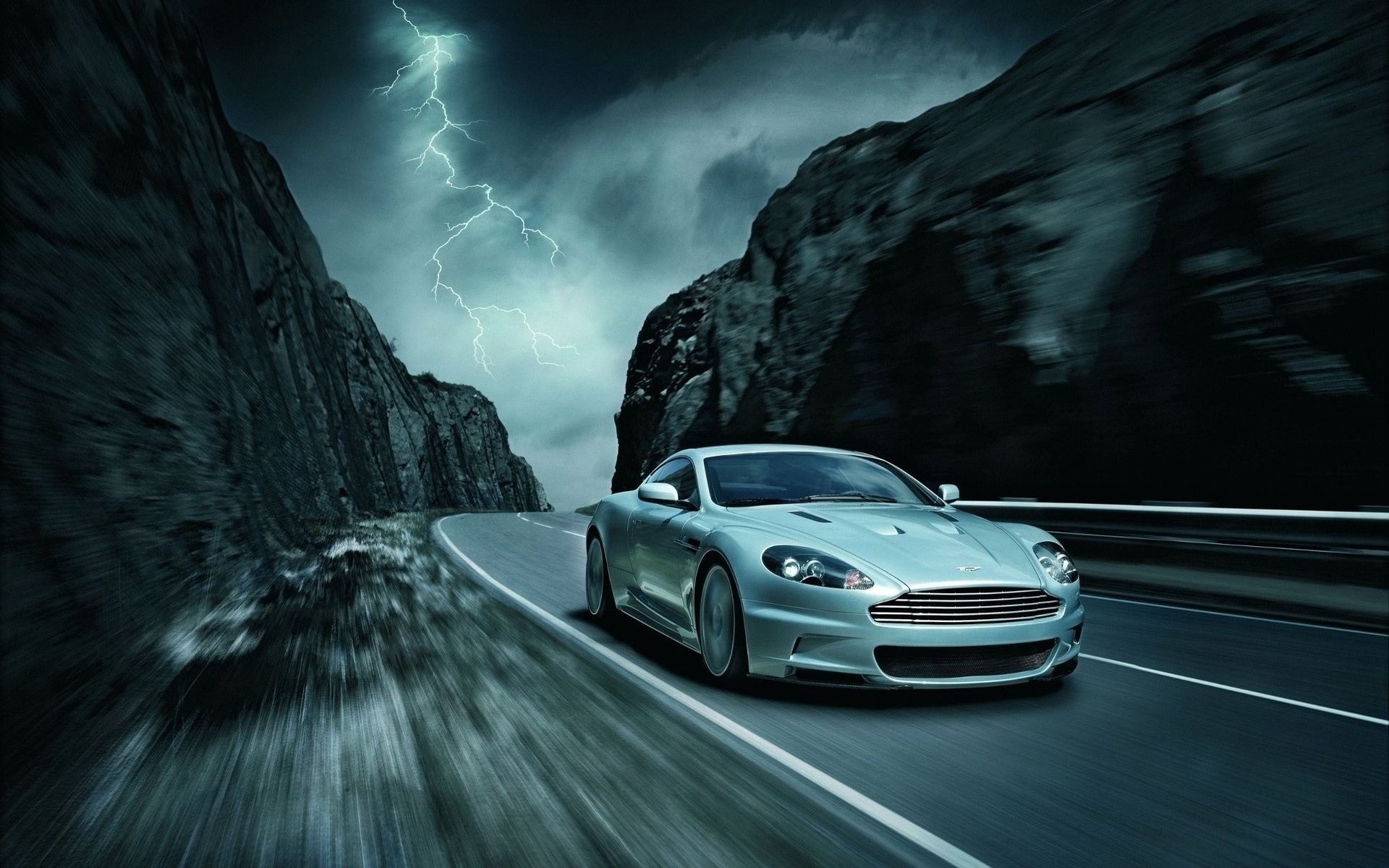 Aston Martin DBS, Auto sportiva, Fulmini, Canyon, Strada, sfondo tablet