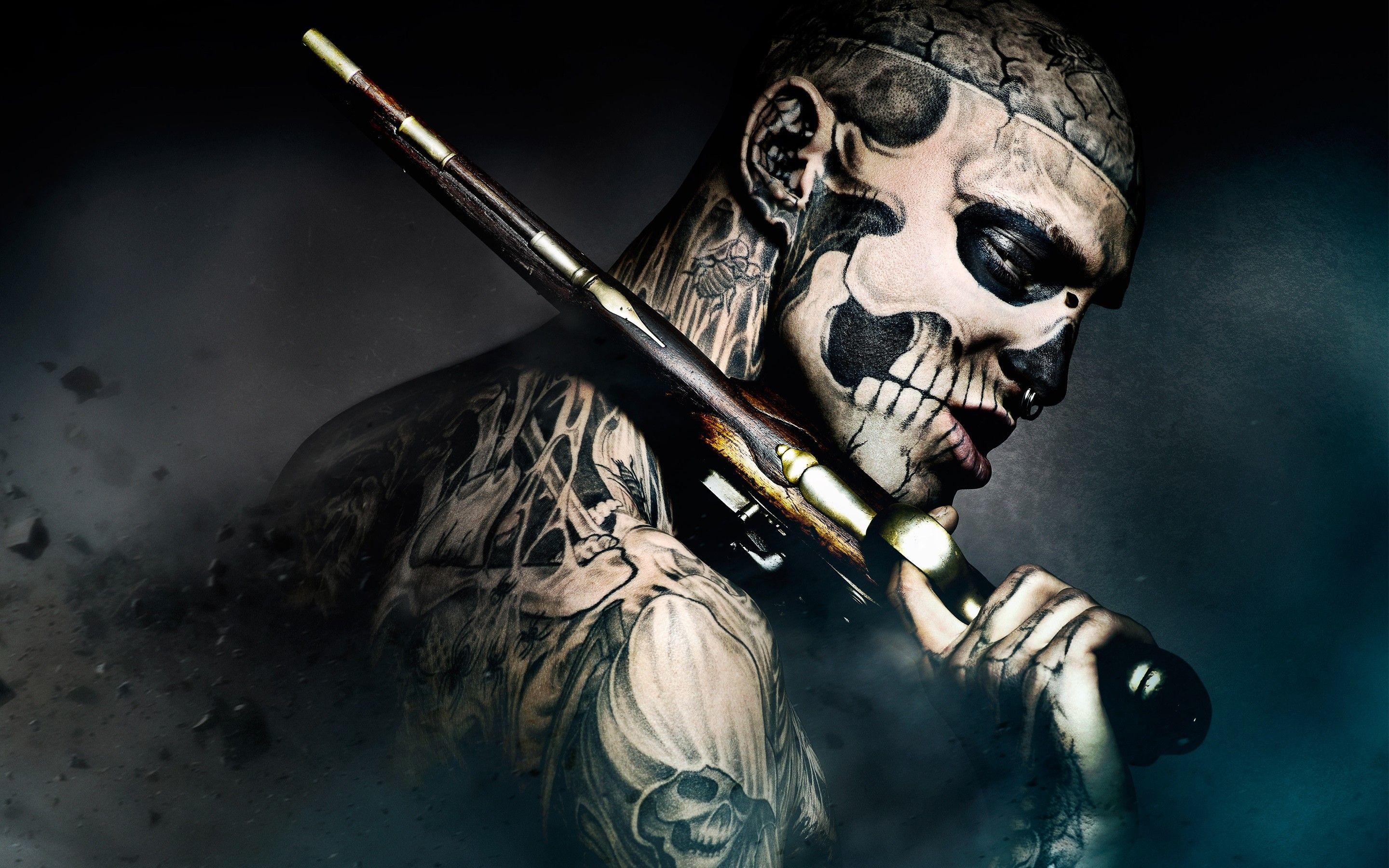 Rick Genest, Zombie Boy, Tatuaggio teschio, Fucile, 2K, sfondo per PC e portatile