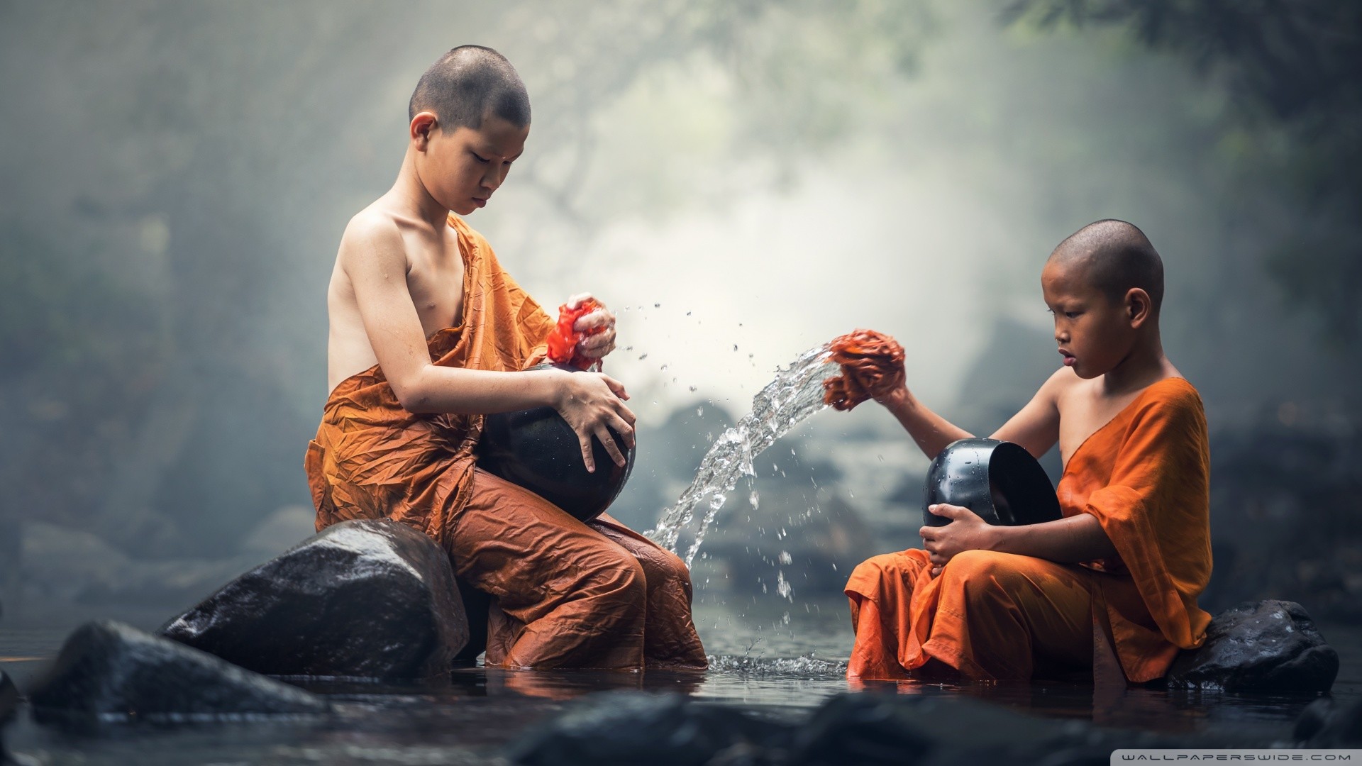 Monaci buddisti, Bambini, Acqua, Tonaca arancione, 16:9 Full HD, wallpaper widescreen