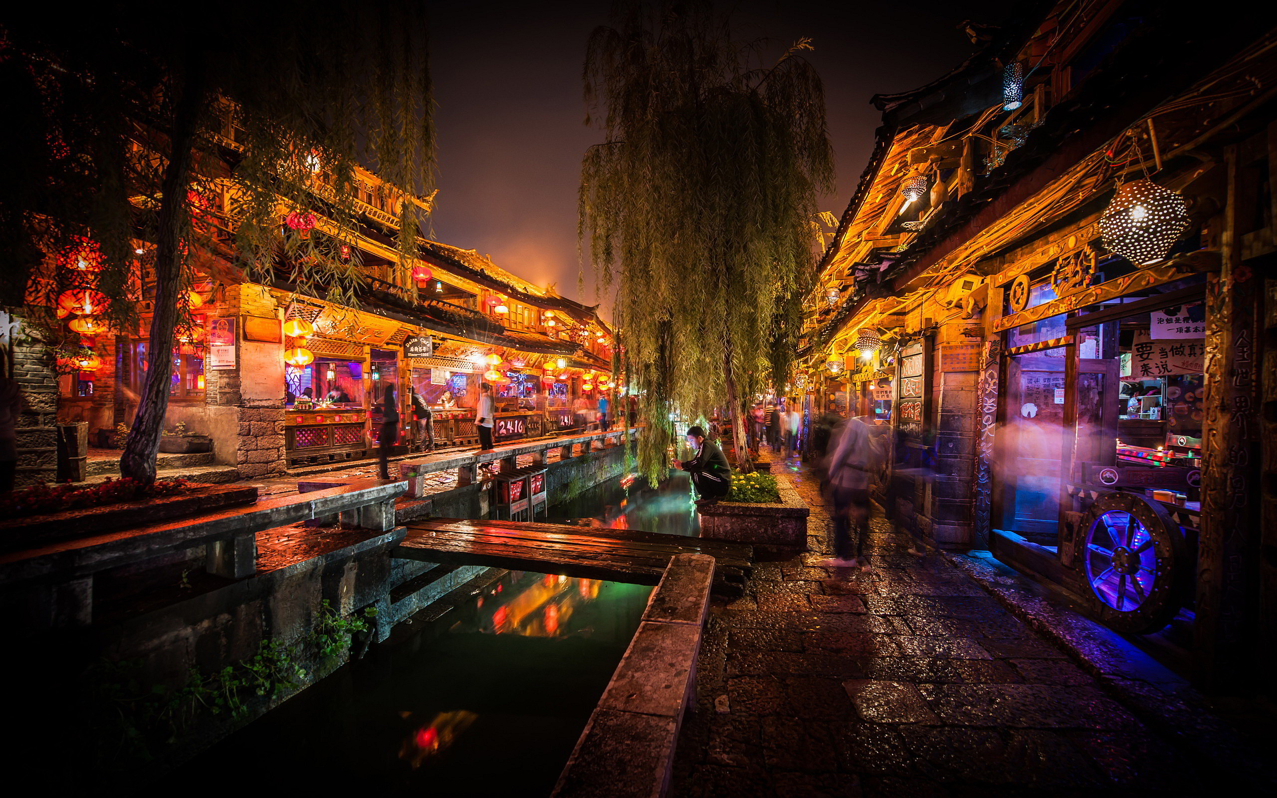 Lijiang, Yunnan, Cina, Città vecchia, Notte, Canale, 2K, wallpaper per computer